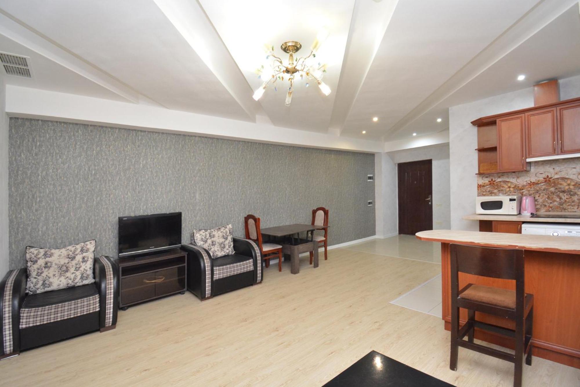 Apartment In Abovyan Street, Yerevan Exterior photo